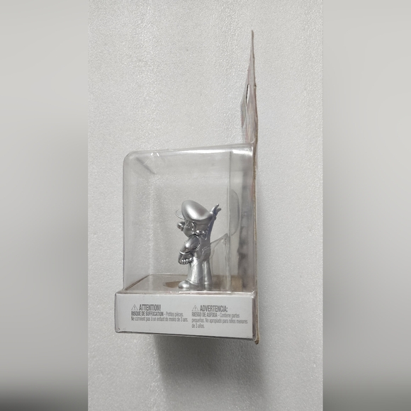 Metal Mario amiibo - Picture 4 of 6